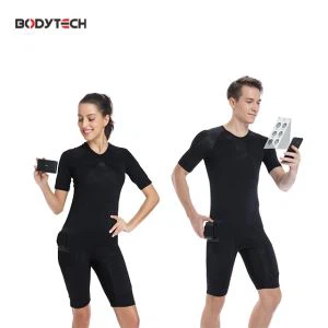 tuta da allenamento ems