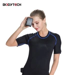 Tuta per stimolatore muscolare wireless